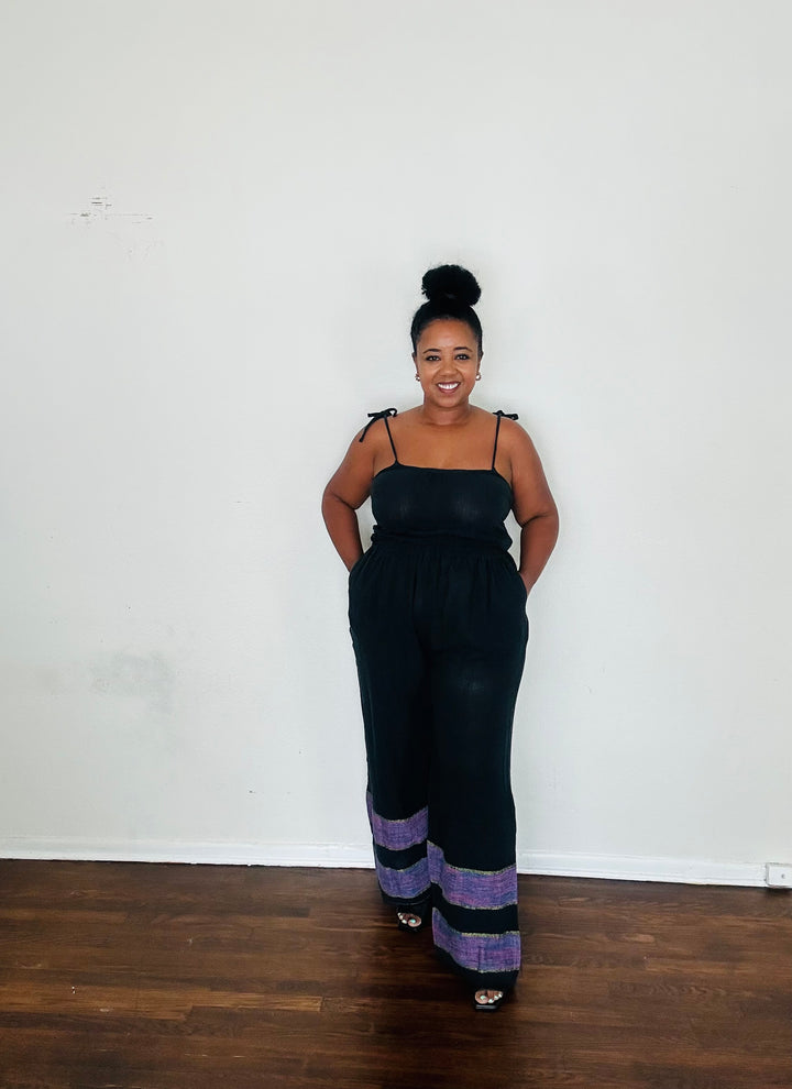 Rahel Pants Noir Drift — handmade 100% cotton pants with relaxed silhouette, elastic waist, side pockets, and breathable design in a timeless black tone.
