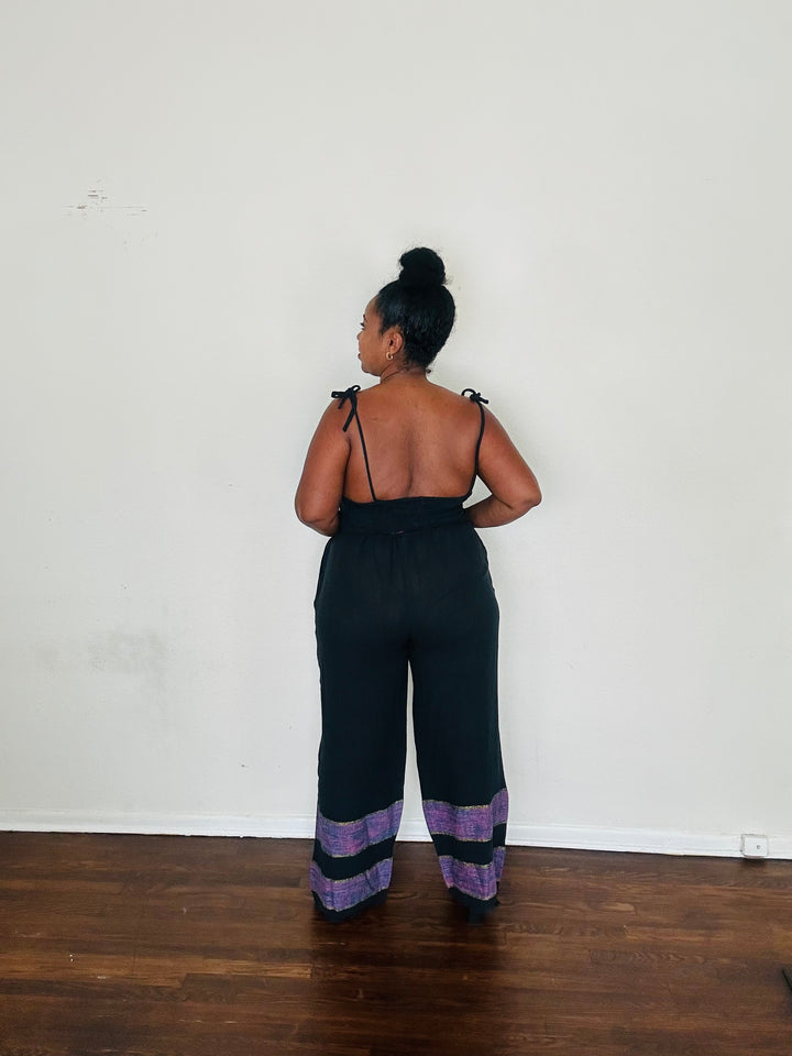 Rahel Pants Noir Drift — handmade 100% cotton pants with relaxed silhouette, elastic waist, side pockets, and breathable design in a timeless black tone.