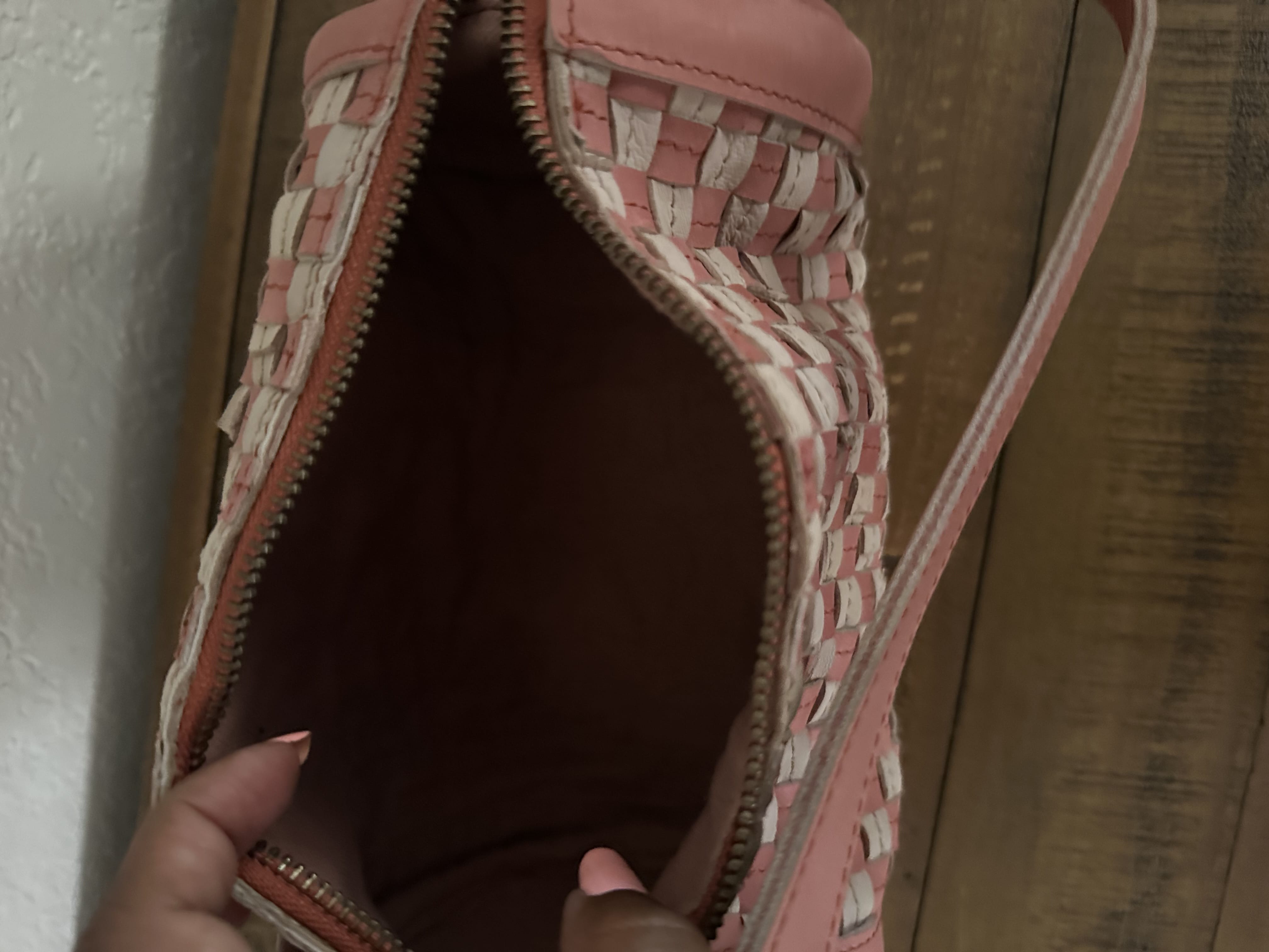 ShopYego Bags Desert Rose Konso Barrel Bag
