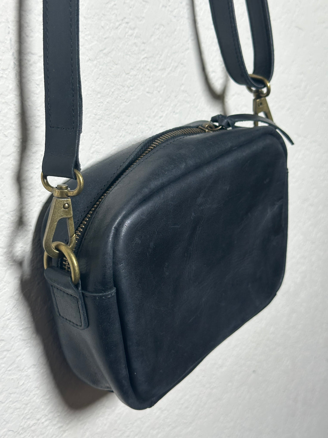 ShopYego Bags Eclipse Noir Gode Mini Camera Bag- Eclipse Noir