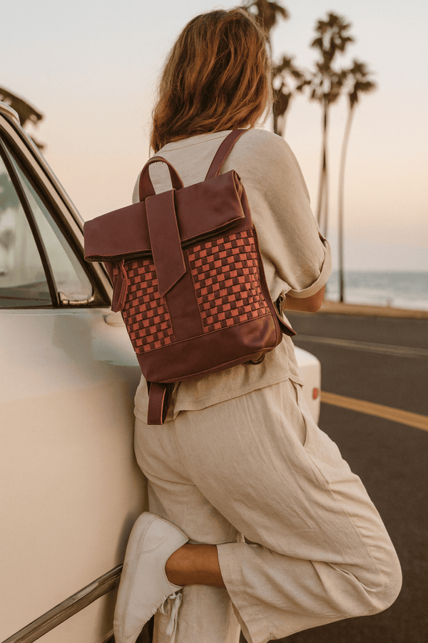 Omo Leather Backpack - Garnet Desert Rose