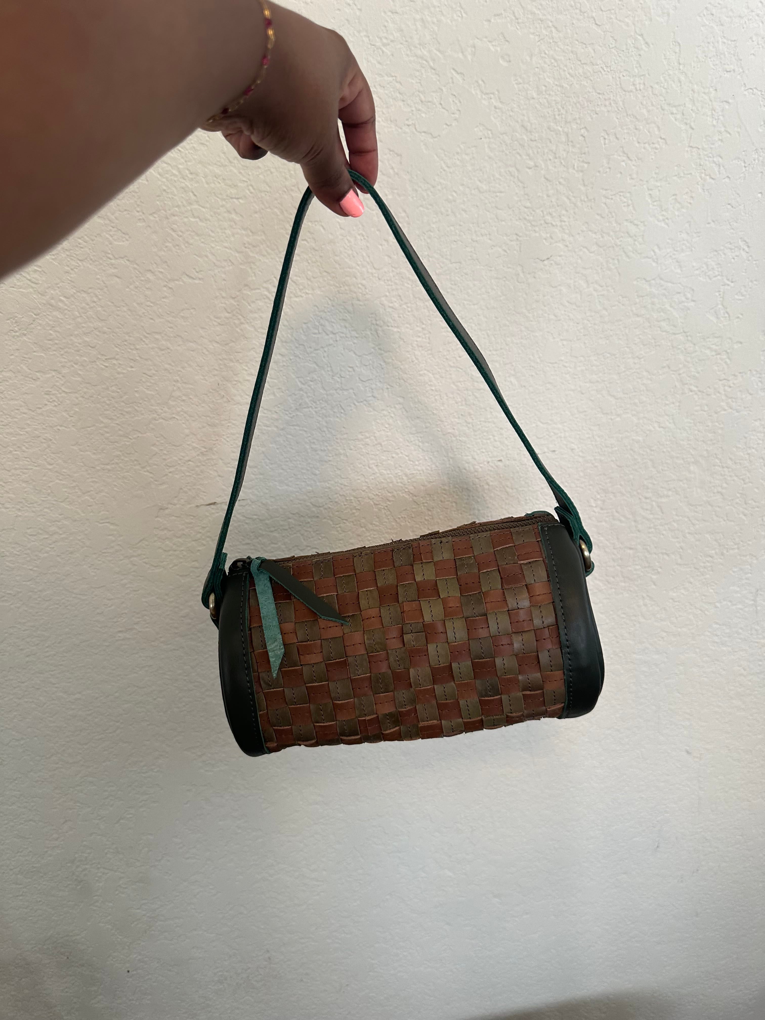 ShopYego Bags Konso Barrel Bag