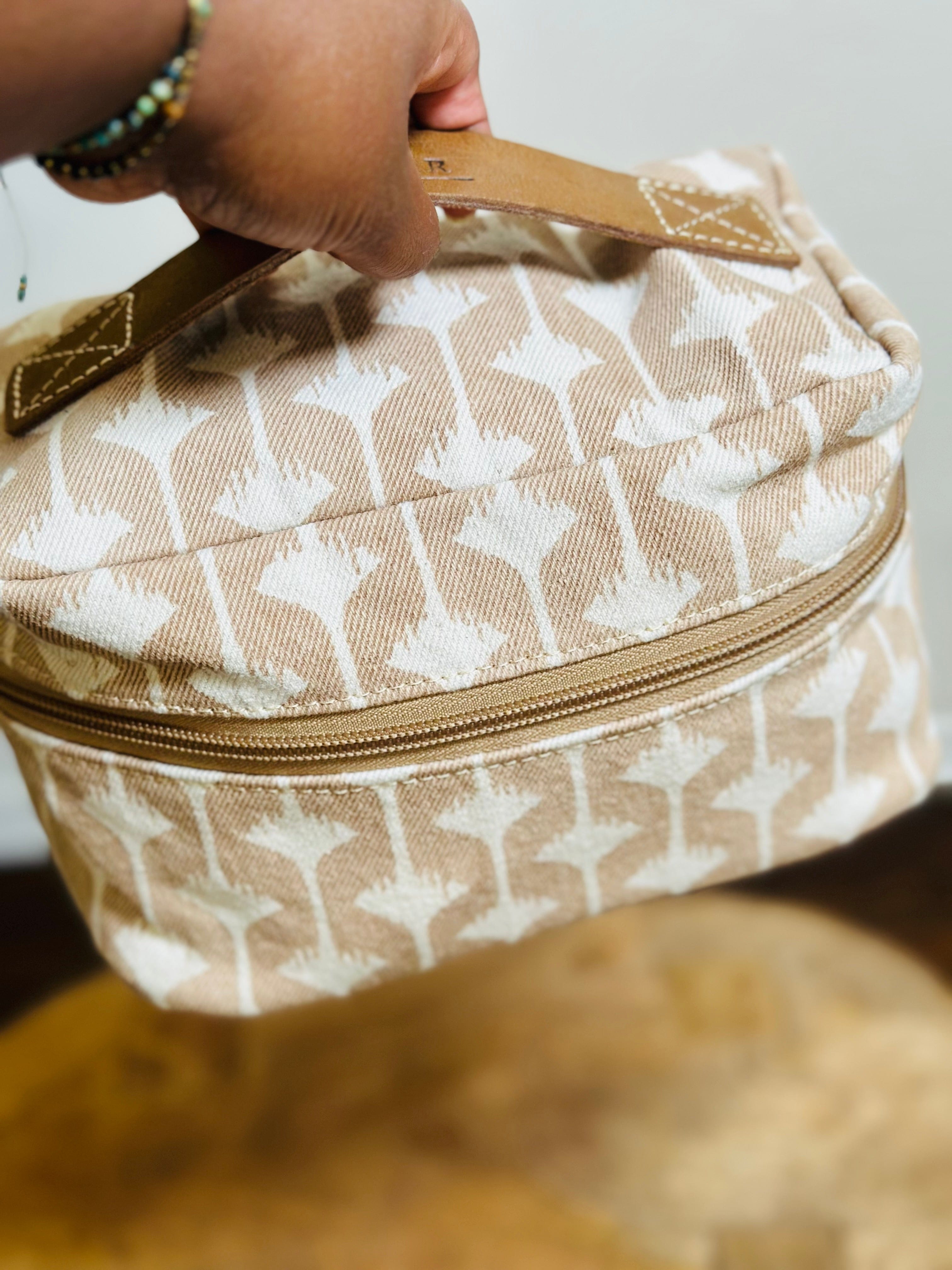 ShopYego Bags Tan Curves Alamata Makeup Bag