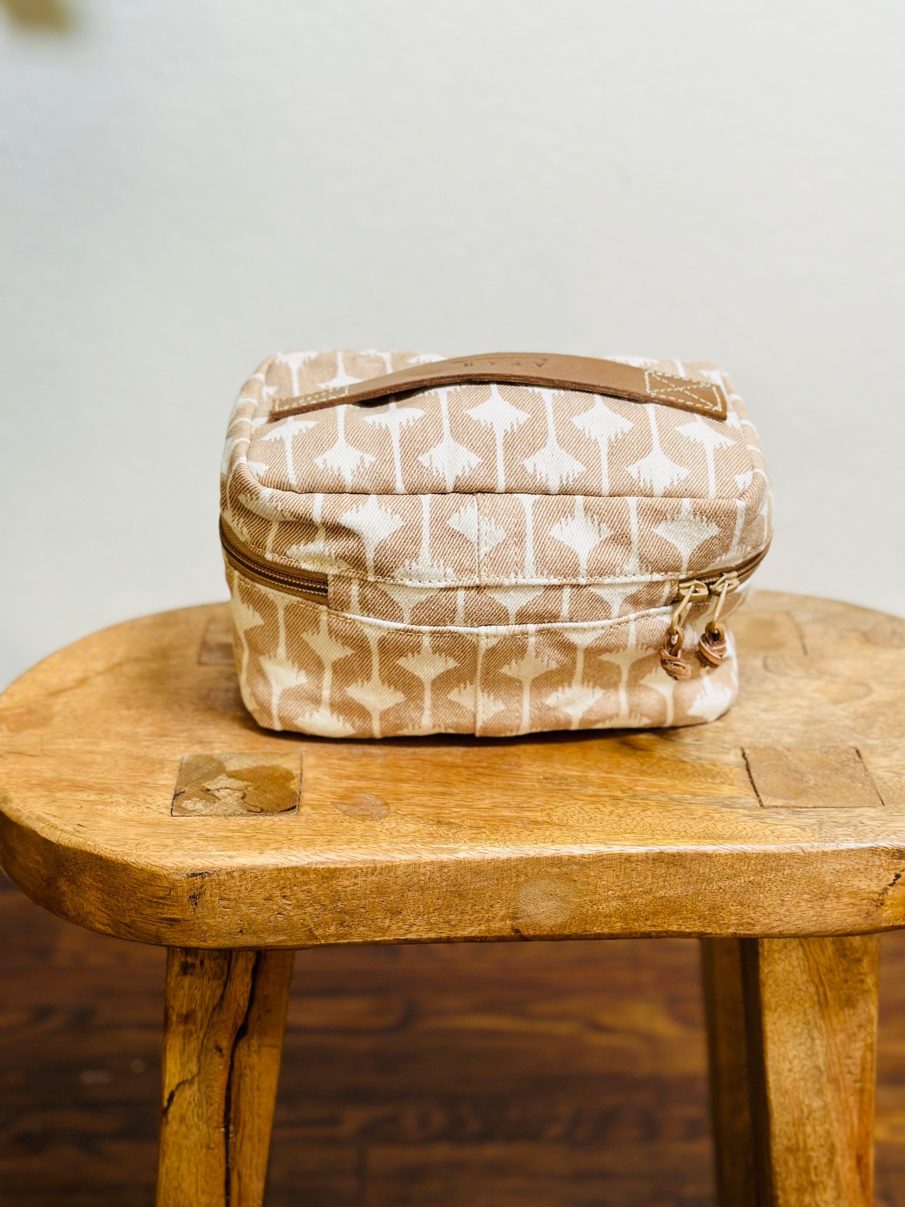 ShopYego Bags Tan Curves Alamata Makeup Bag