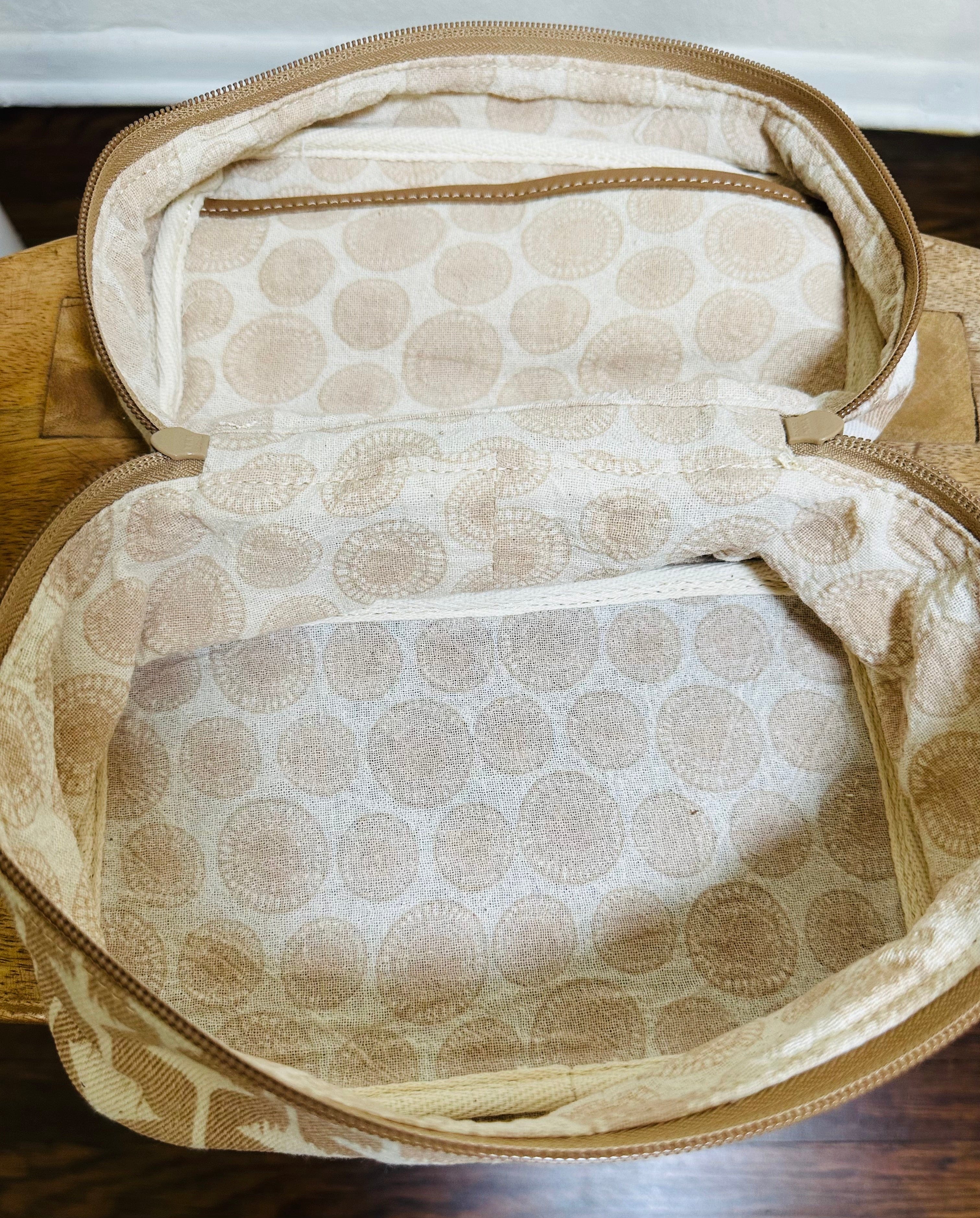 ShopYego Bags Tan Curves Alamata Makeup Bag