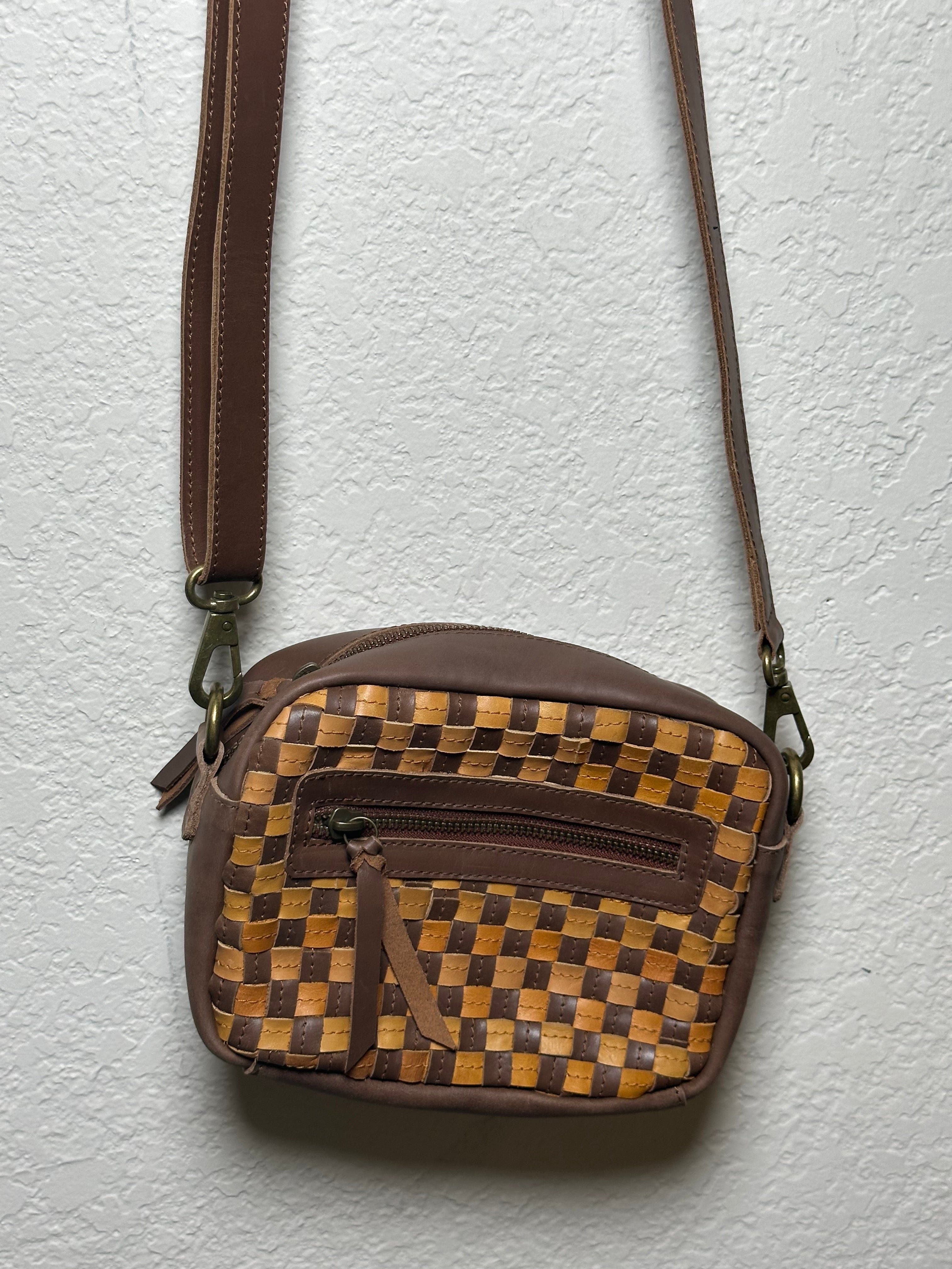 ShopYego Bags Whiskey & Cognac Gode Mini Camera Bag