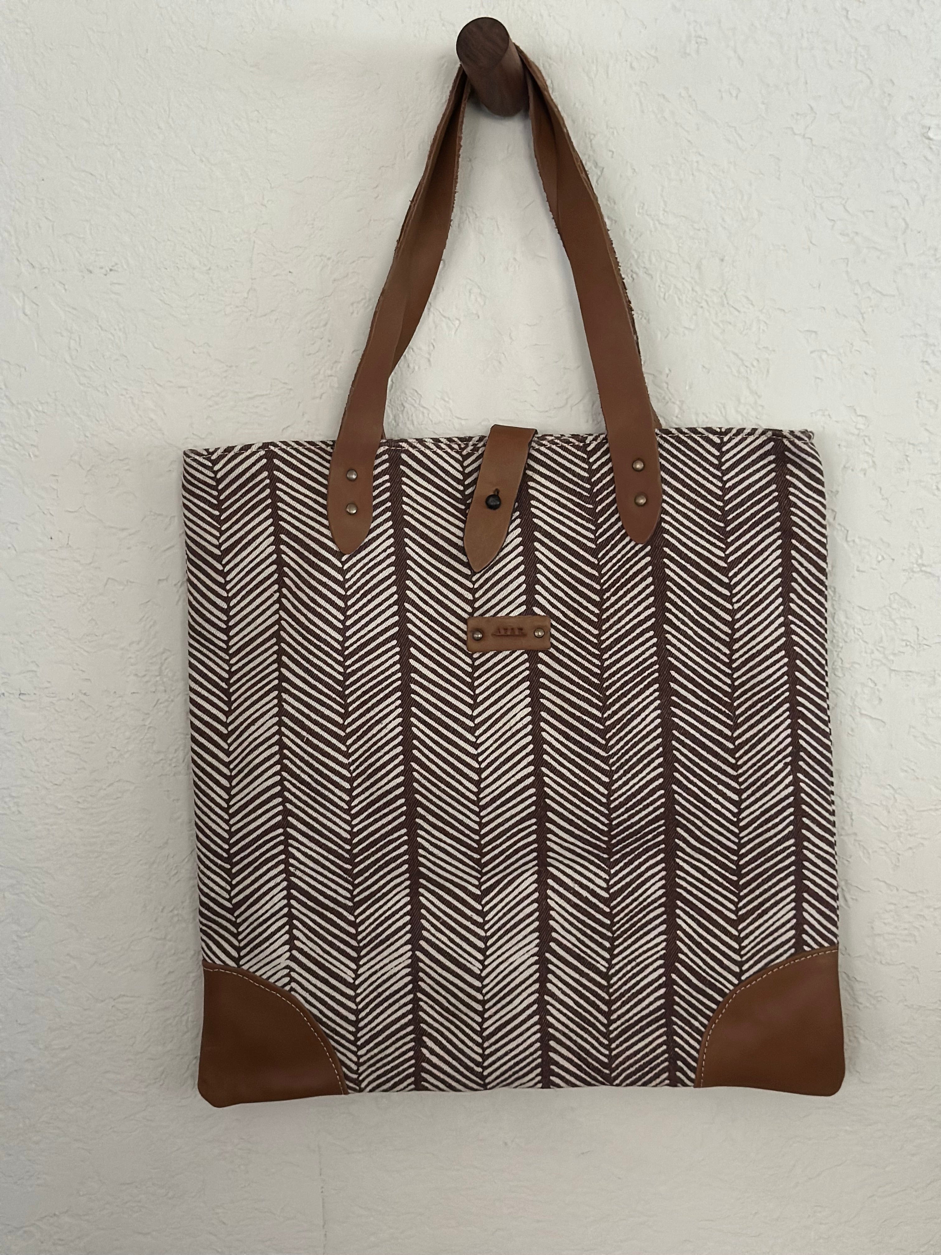 ShopYego Bags Zig Zag Print Kebena Bag