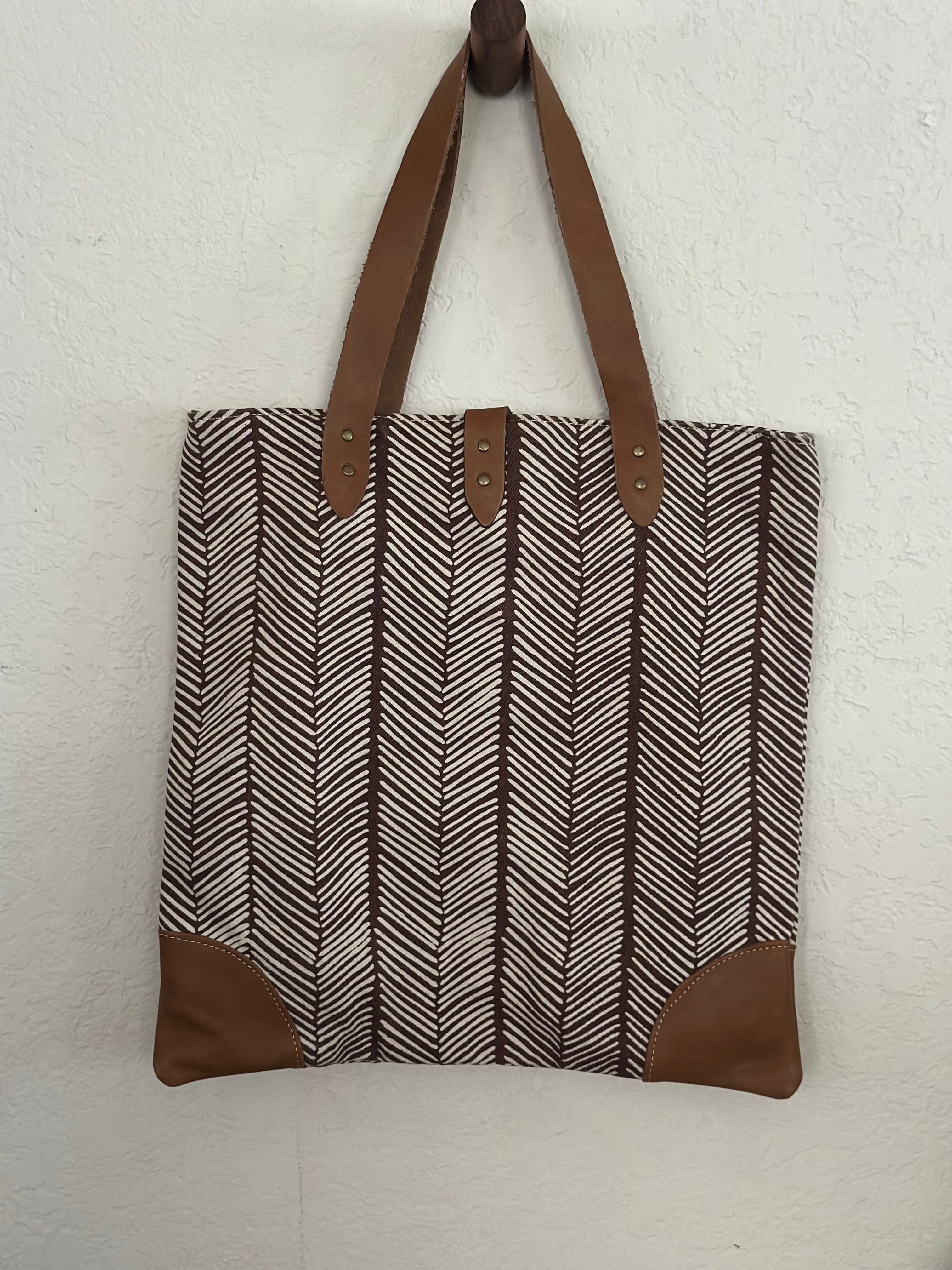ShopYego Bags Zig Zag Print Kebena Bag