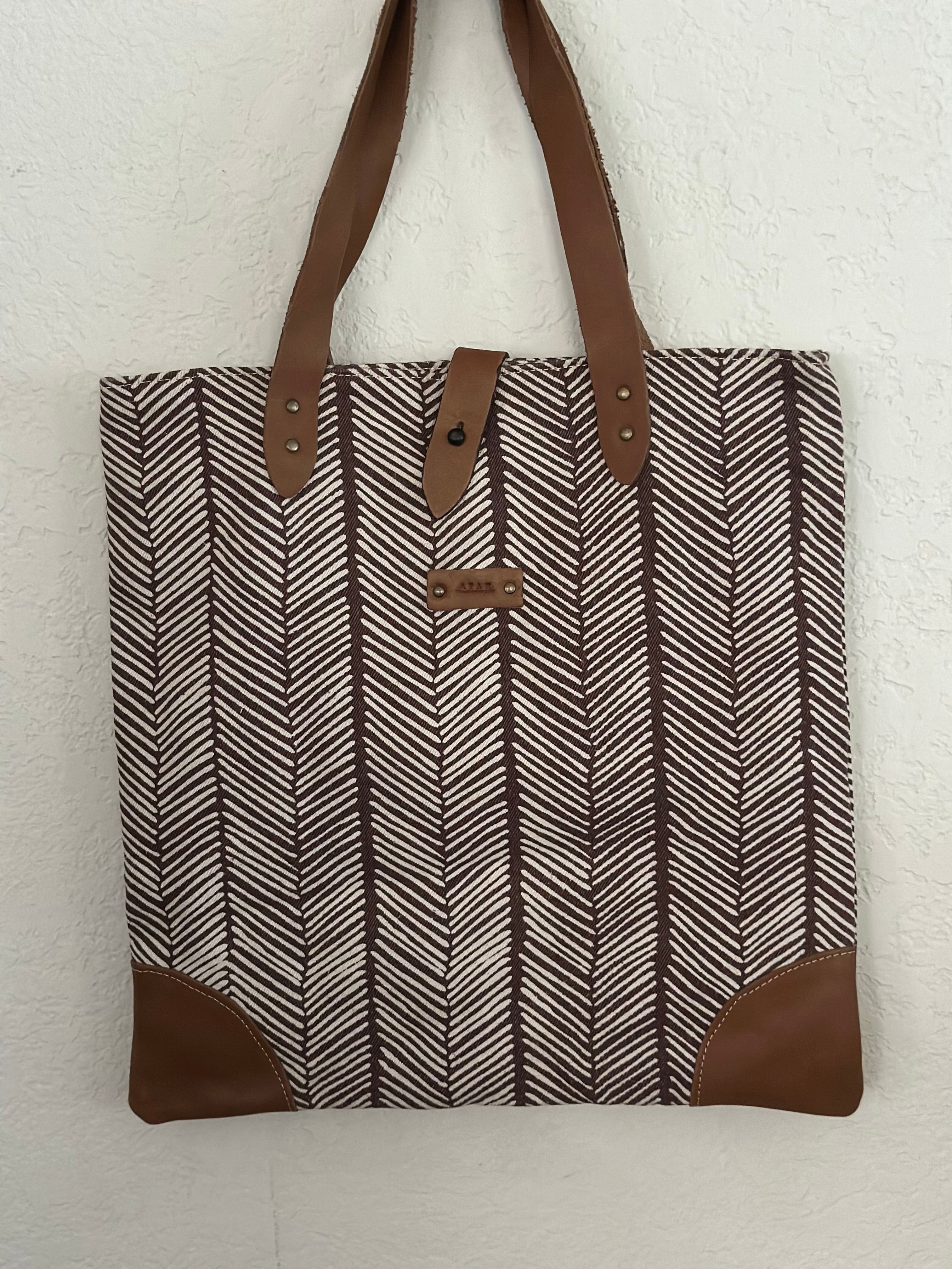 ShopYego Bags Zig Zag Print Kebena Bag