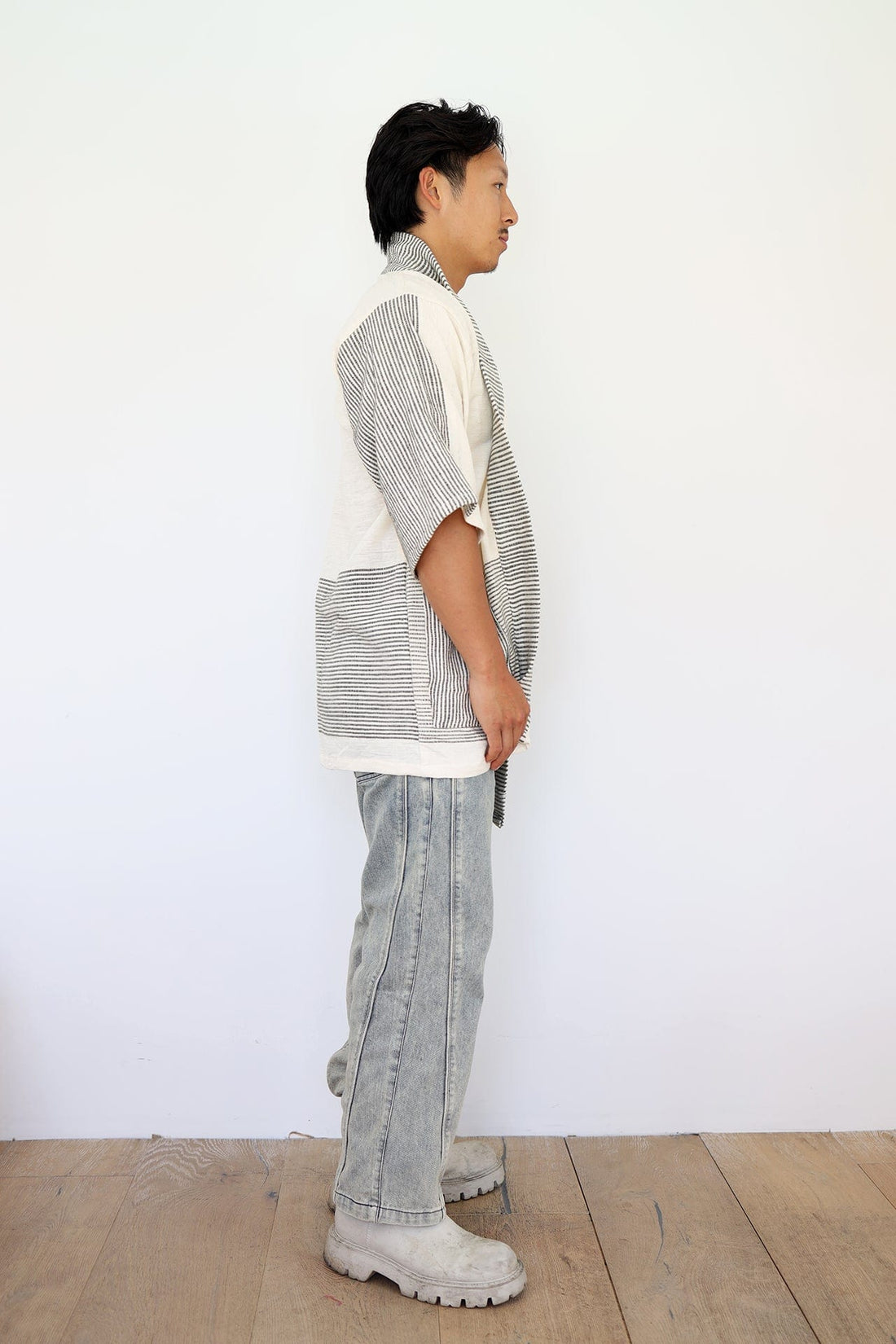 ShopYego Men's Tops Ivory and stripe Zelalem Cardi