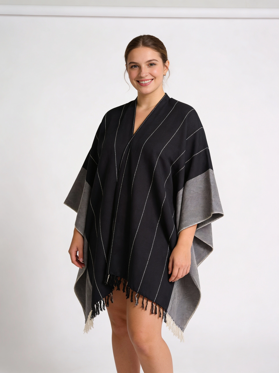 ShopYego Top Soft Obsidian Mekdi Kimono - Soft Obsidian